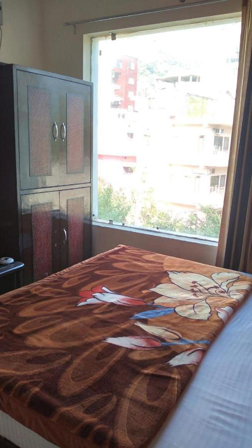 Hotel Vishla Palace By Uttarakhand Hotel Hospitality Narendra Nagar Esterno foto