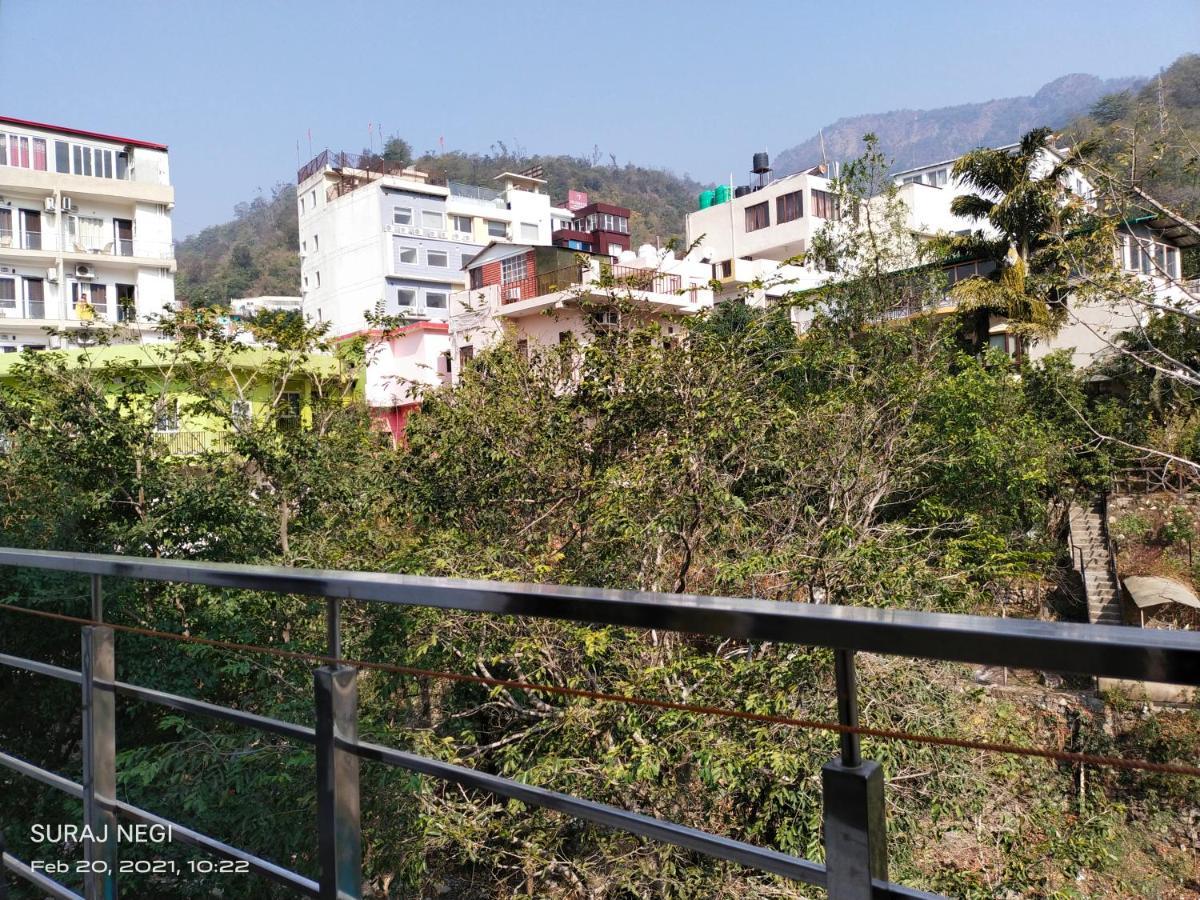 Hotel Vishla Palace By Uttarakhand Hotel Hospitality Narendra Nagar Esterno foto