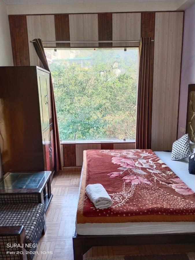 Hotel Vishla Palace By Uttarakhand Hotel Hospitality Narendra Nagar Esterno foto